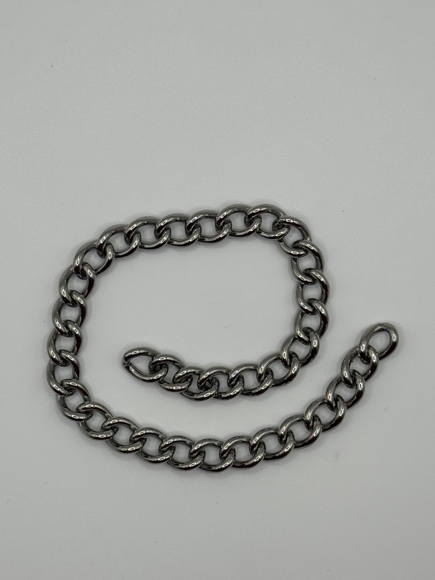 Teat cup replacement chain for sand